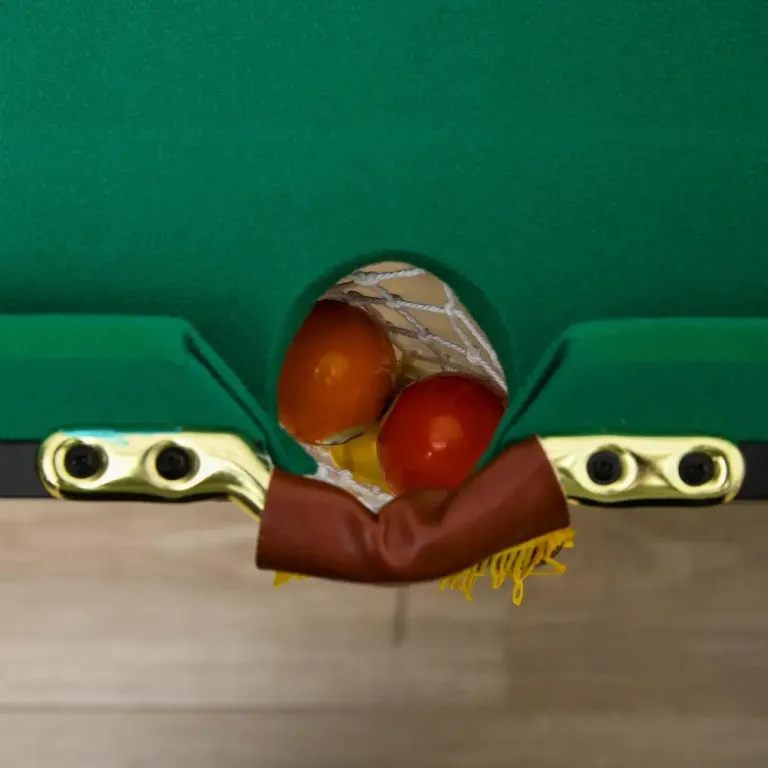 Biljardbord med Hopfällbara Ben och Höjdjustering