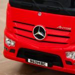 Gåbil Lastbil Mercedes Antos, Licensierad Leksaksbil med Förvaring under Sitsen, Rolig Leksak för Små Barn, Röd, 62,5 x 28,5 x 45 cm