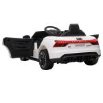 Barnelbil Audi RS e-tron GT Vit av Plast och Metall för Barn 3-5 År med Fjärrkontroll och Musik Hastighet upp till 5 km/h Licensierad