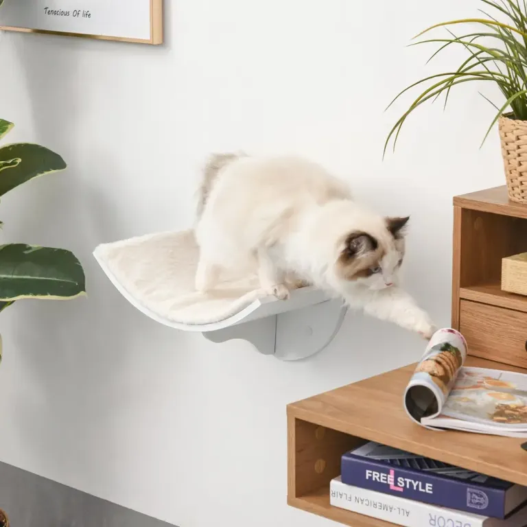 Väggmonterad Katthylla & Kattbädd Vit