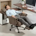 Ergonomisk Kontorsstol med Fällbart Ryggstöd, Fotstöd och Mjukt Tyg, Ljusbrun