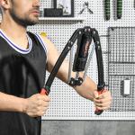 Armtränare med Hydrauliskt Justerbart Motstånd för Styrketräning och Motion Ergonomisk och Hållbar Svart och Röd Stål 10–200 kg
