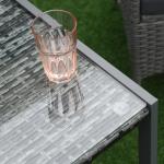 Runt Trädgårdsbord Konstrotting Elegant Sidobord med Glasskiva och Aluminiumram Väderbeständig Grå