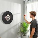 Darttavla Set med Pilar Svart Sisal och Plast för Spelrum och Garage Professionell Darttavla med Skyddsring och Stålspetsar Klassiskt Spel Hållbar