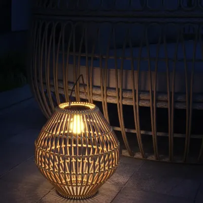 Sollampa Trädgårdslampa Gul av Rotting och Plast Lampa