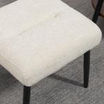Fotpall Chenille Gräddvit Tyg och Stål för Vardagsrum Sittpuff med Mjuk Dyna och Metallben Modern Design 45x41x38 cm
