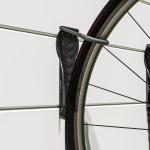 Cykelväggfäste Cykelställ vertikalt Svart av Metall för Garage Set med 4 Vikbara Fästen för MTB och Racercykel 30 kg